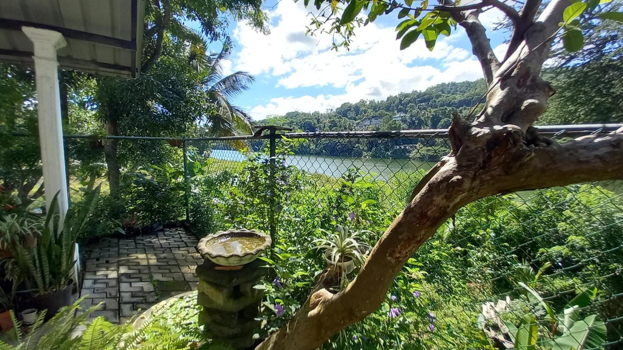 Hotel Mahaweli Shades Kandy Zewnętrze zdjęcie