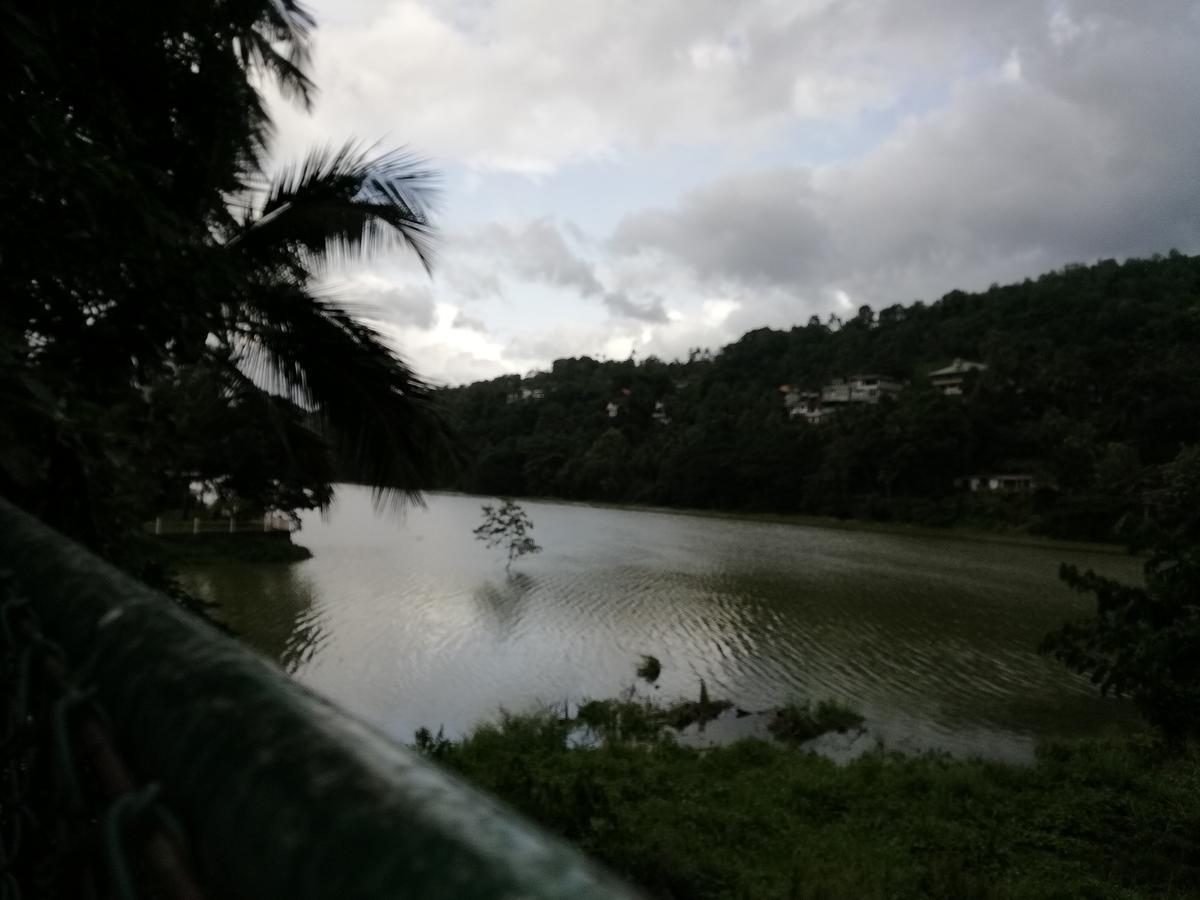 Hotel Mahaweli Shades Kandy Zewnętrze zdjęcie