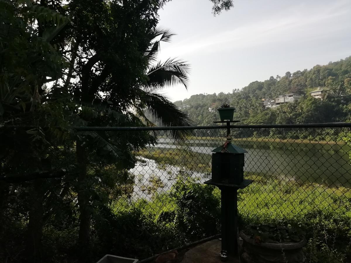 Hotel Mahaweli Shades Kandy Zewnętrze zdjęcie