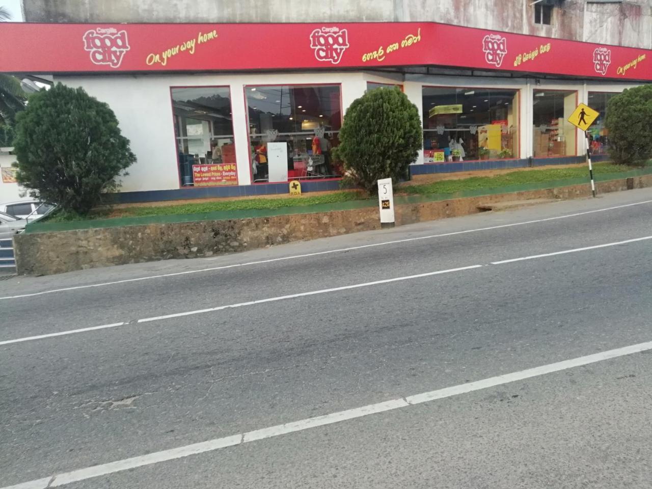 Hotel Mahaweli Shades Kandy Zewnętrze zdjęcie