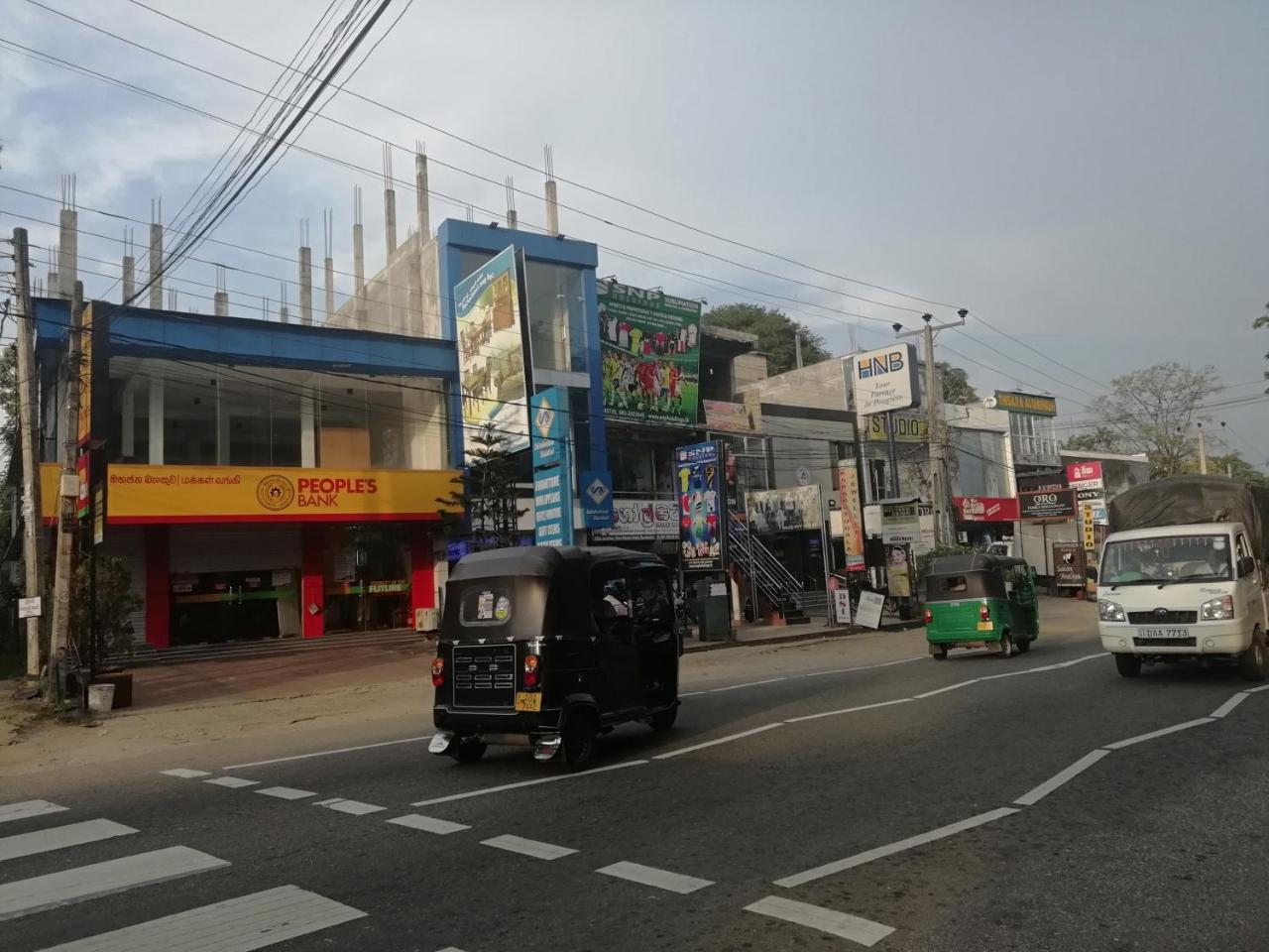 Hotel Mahaweli Shades Kandy Zewnętrze zdjęcie
