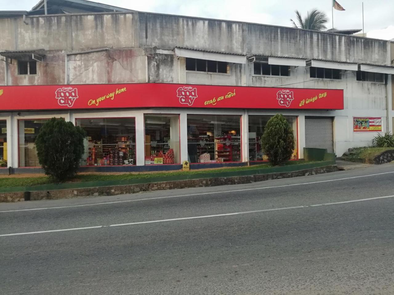 Hotel Mahaweli Shades Kandy Zewnętrze zdjęcie