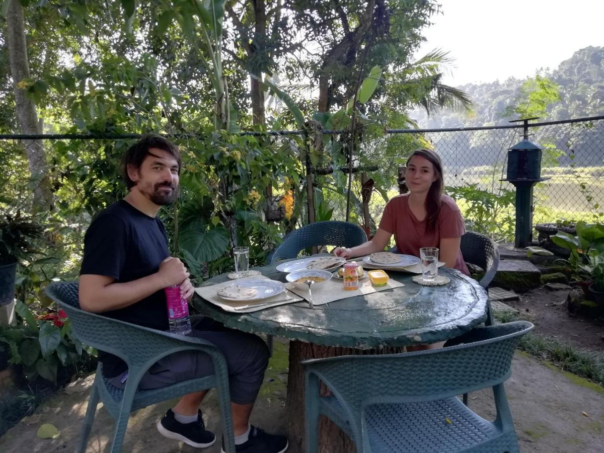 Hotel Mahaweli Shades Kandy Zewnętrze zdjęcie